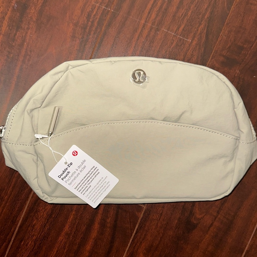 BNWT lululemon DOUBLE-ZIP POUCH 2L